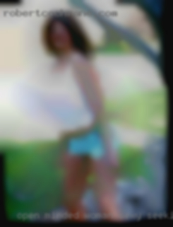 Open minded woman sexy seeking same near Georgia.